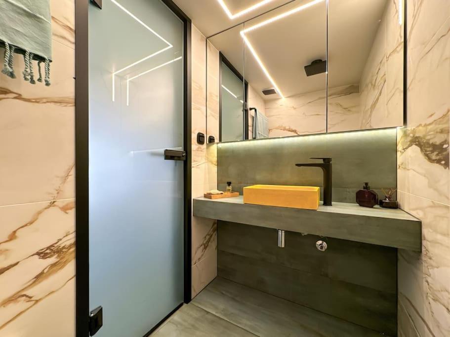 Apartment Smart Flat Downtown *