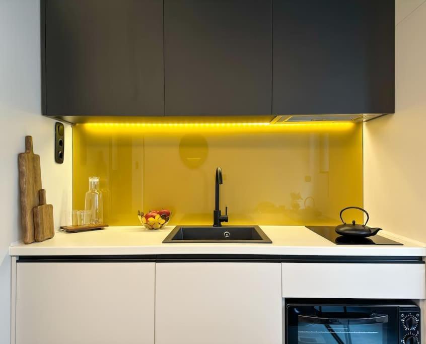 Smart Flat Downtown Apartment *